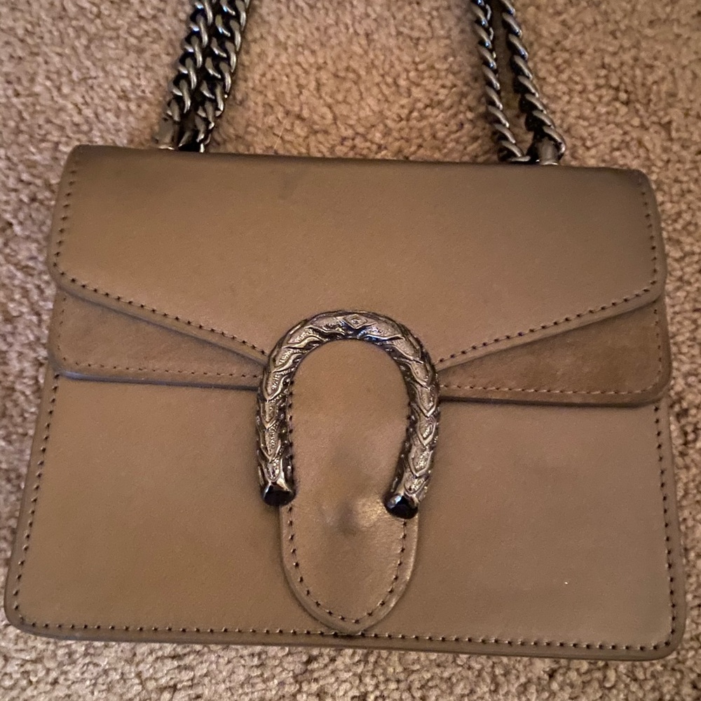 Brown Horseshoe Chain Strap Purse